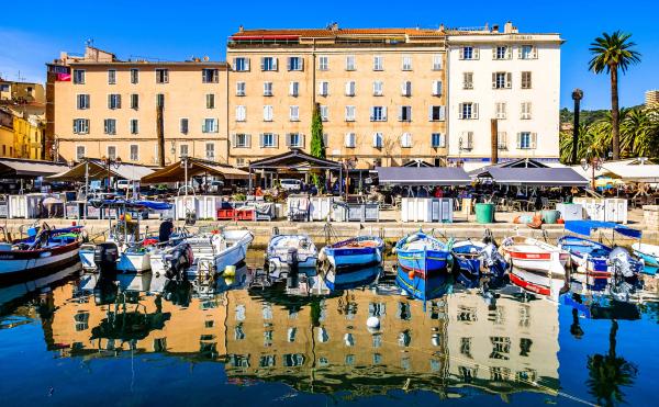 Ontdek Sardinië en Corsica