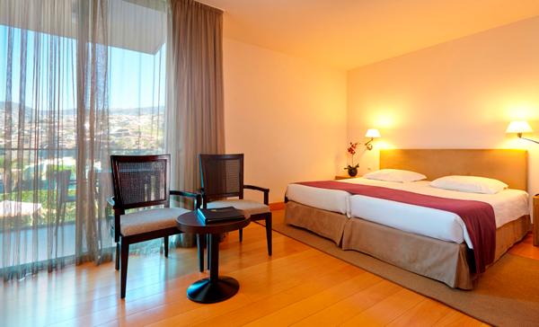 Fly & Go Golden Residence
