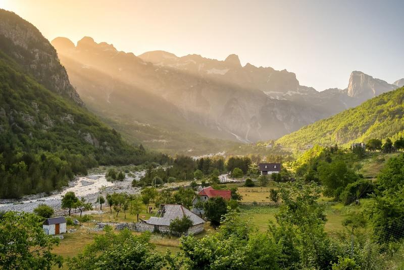 Albanië: een onontdekt fly drive paradijs