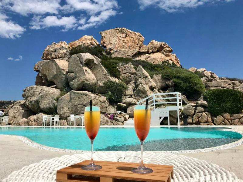 Waar overnacht je tijdens je fly drive in Sardinië?