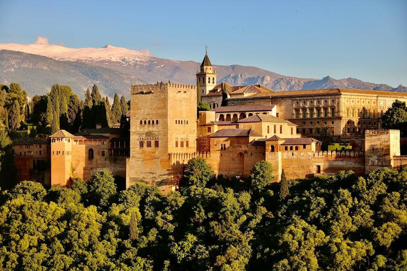 Hoe lang heb je nodig voor een fly drive in Andalusië?