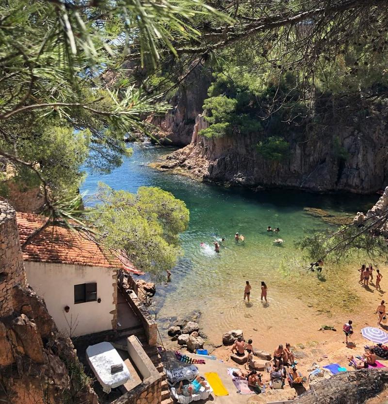 Hoe lang heb je nodig voor een fly drive aan de Costa Brava?