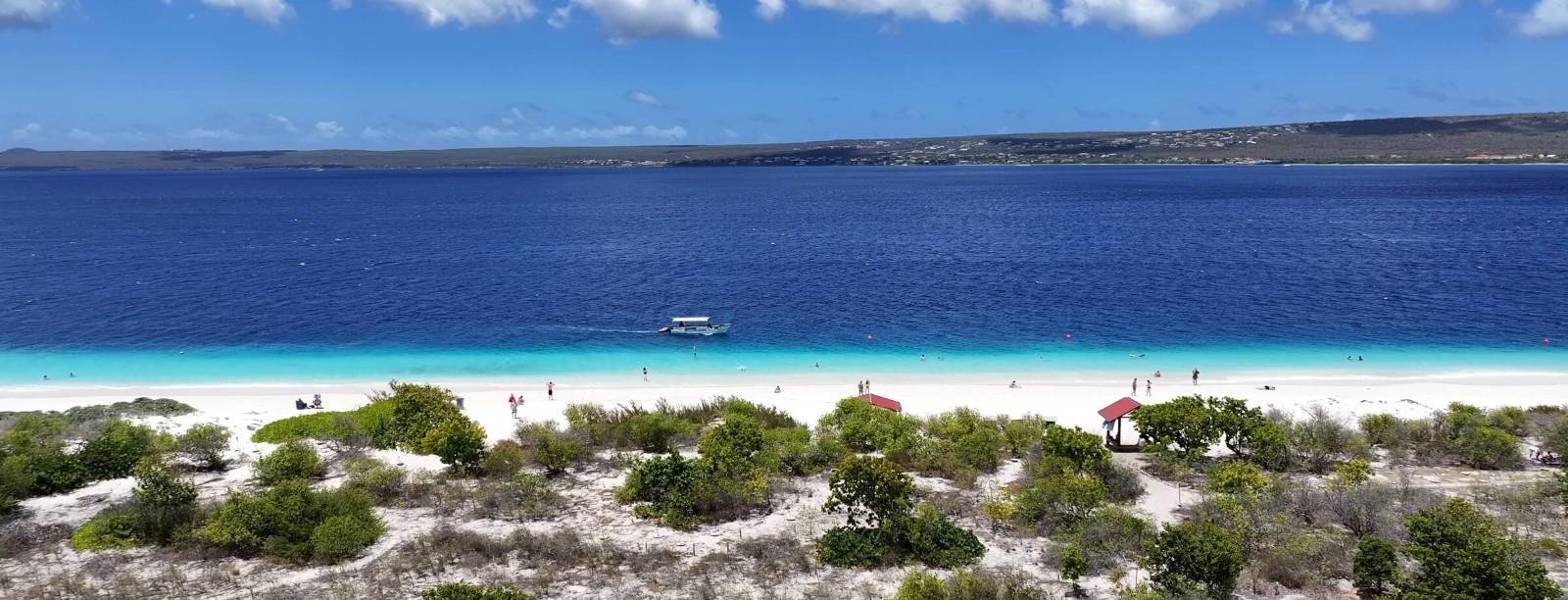 Fly drive Bonaire