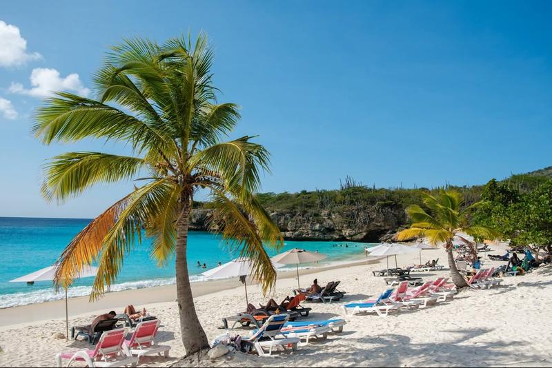 Curaçao: de mooiste stranden en baaien binnen handbereik